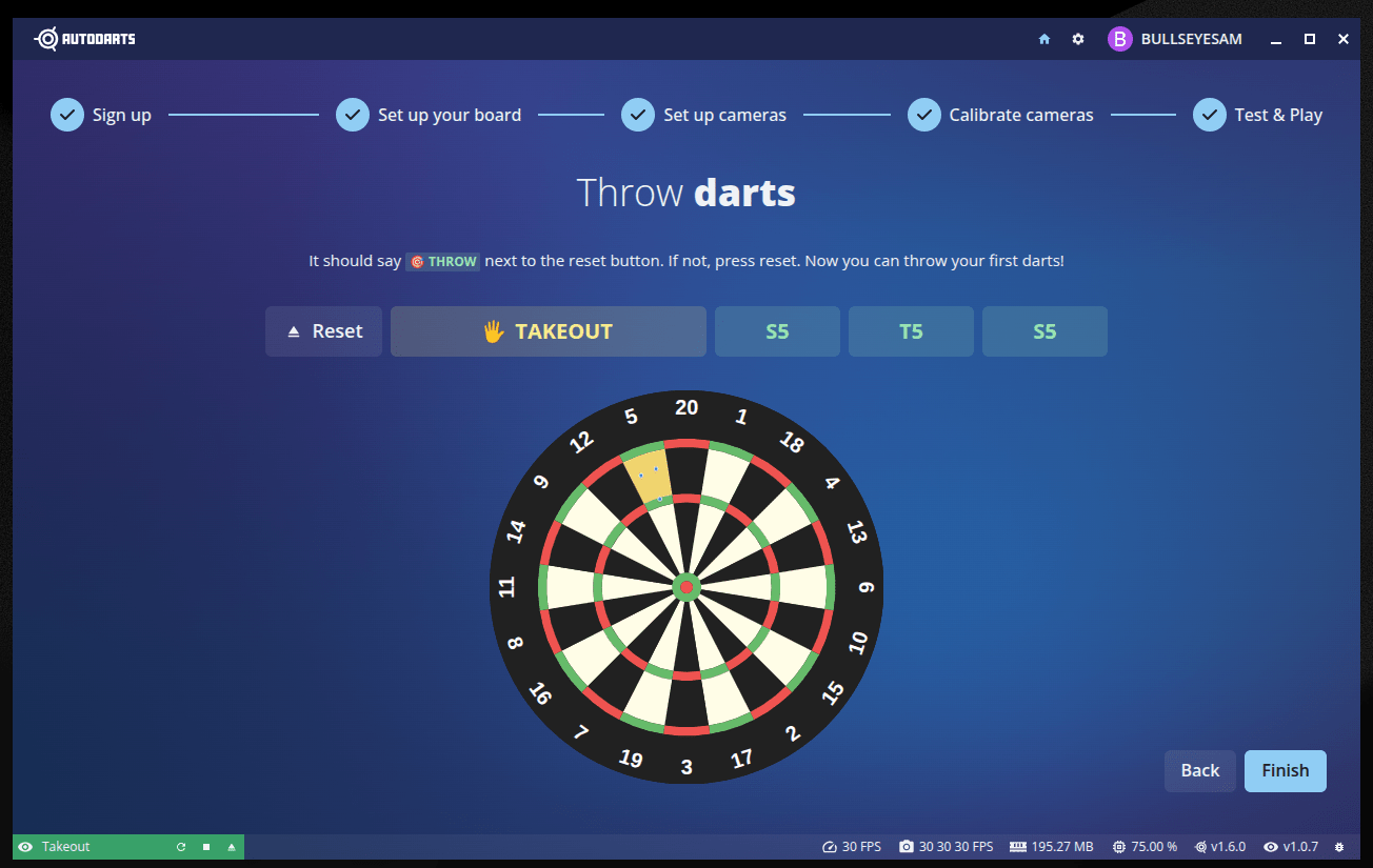 Throw darts test step after three darts were detected (S5, T5, S5) and Takeout is shown, waiting for the darts to be pulled