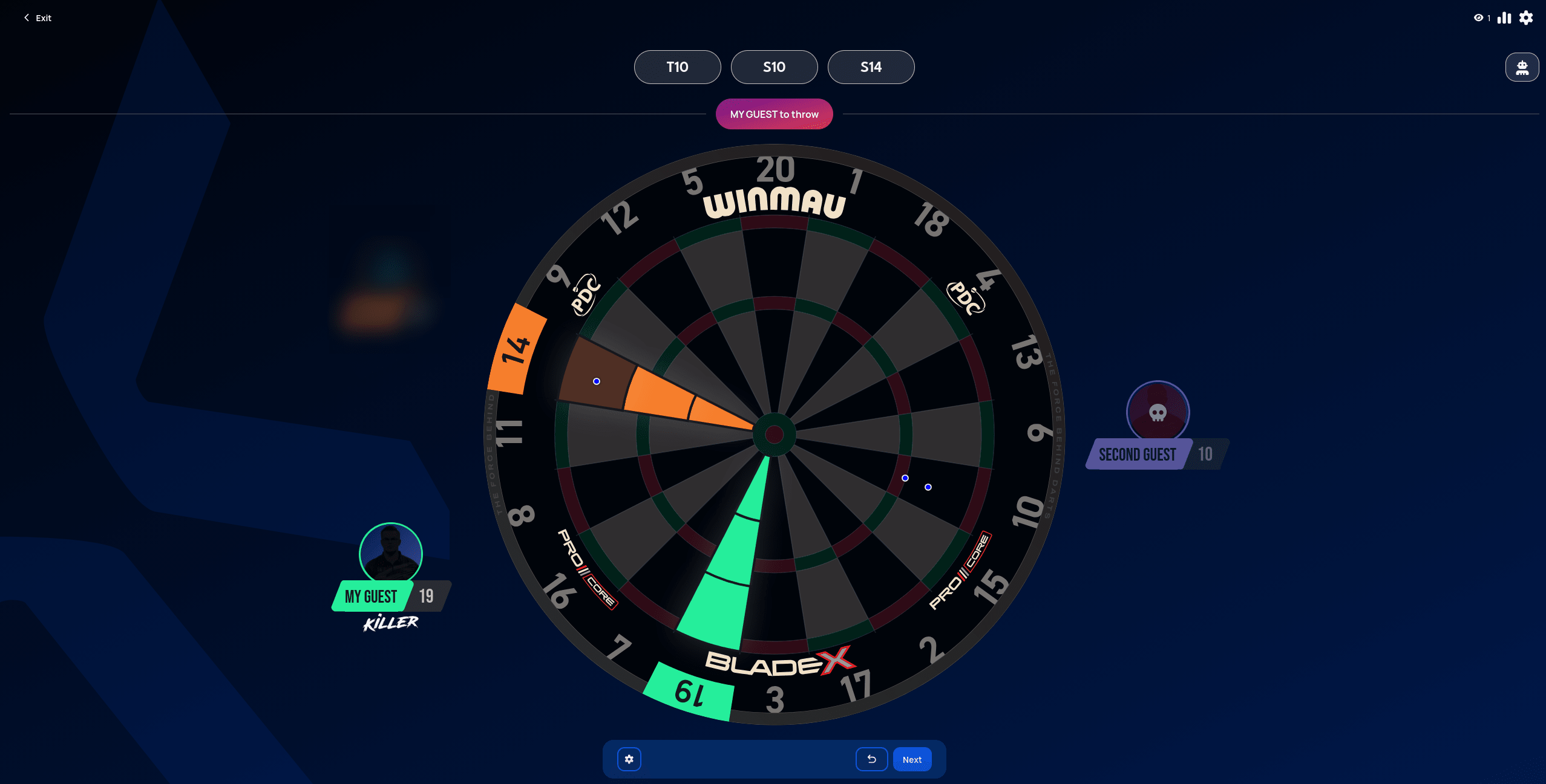 Killer board mid-match; the player in the top-left no longer shows a KILLER tag under their name after losing a life, while the other remaining player still does